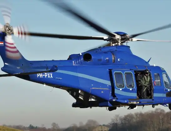 Politiehelikopter naar Loenen aan de Vecht | 12 mei 2024 18:33